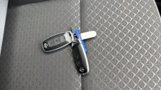 Nissan Juke 1.0 DiG-T N-Connecta 5dr Petrol Hatchback